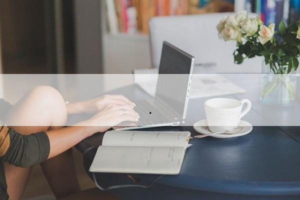 娱乐平台主播直播间吃瓜,主播带你揭秘娱乐圈幕后故事